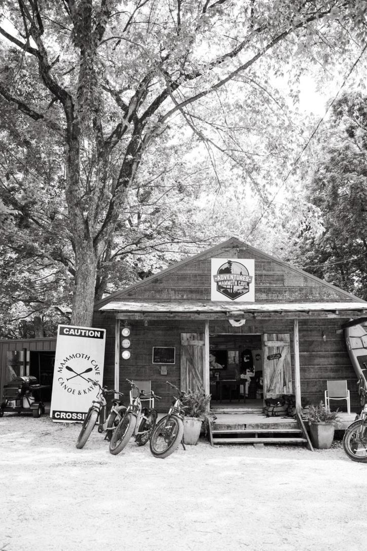 Mammoth Cave Lodge And Cabins Екстер'єр фото
