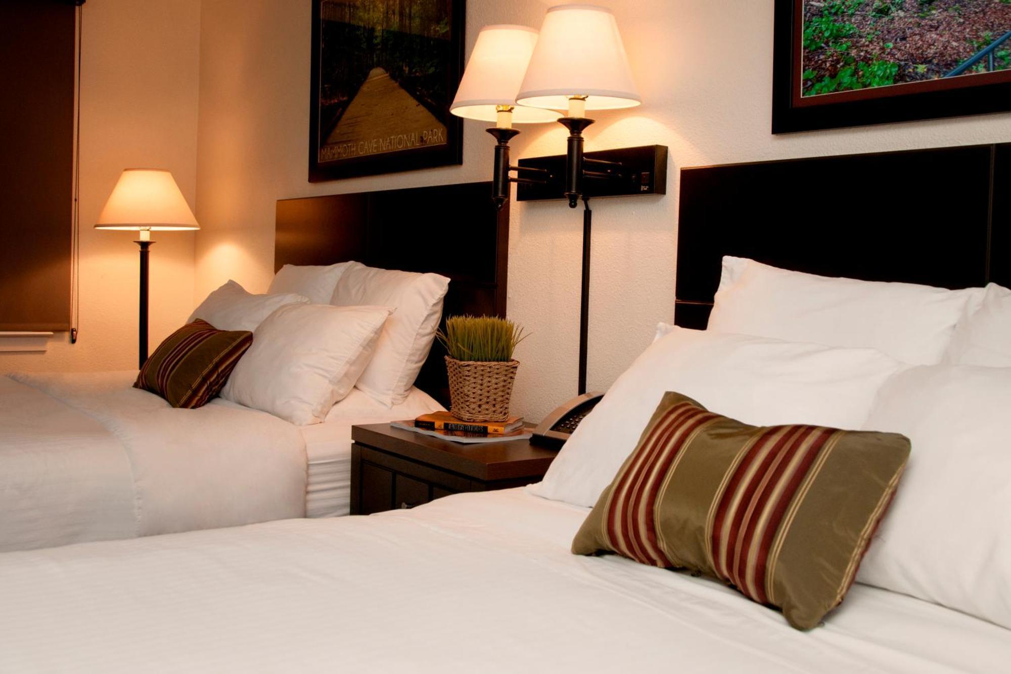 Mammoth Cave Lodge And Cabins Екстер'єр фото